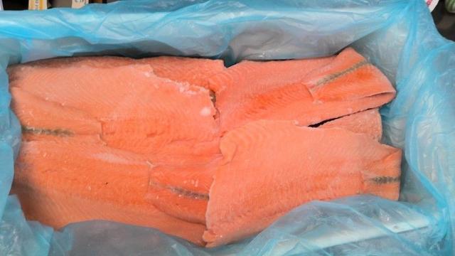 Salmon fillets Trim E - frozen