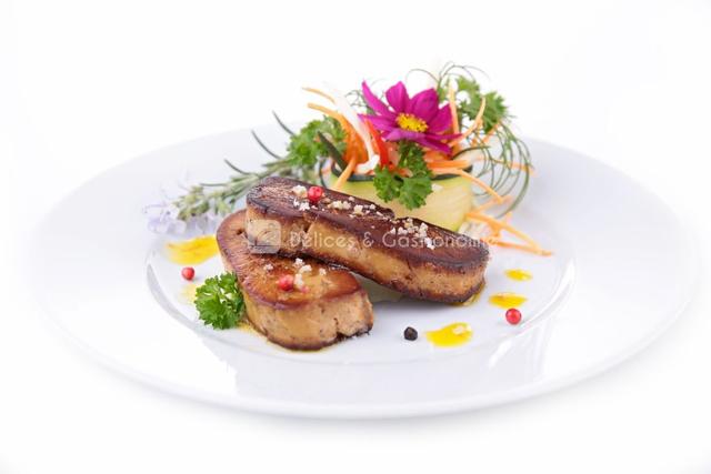 Escalope de foie gras de canard cru coupe oblique environ 900g - 60/80
