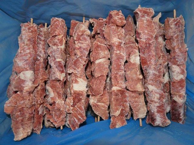 Brochettes de viande de boeuf 120/140g surgelées IQF
